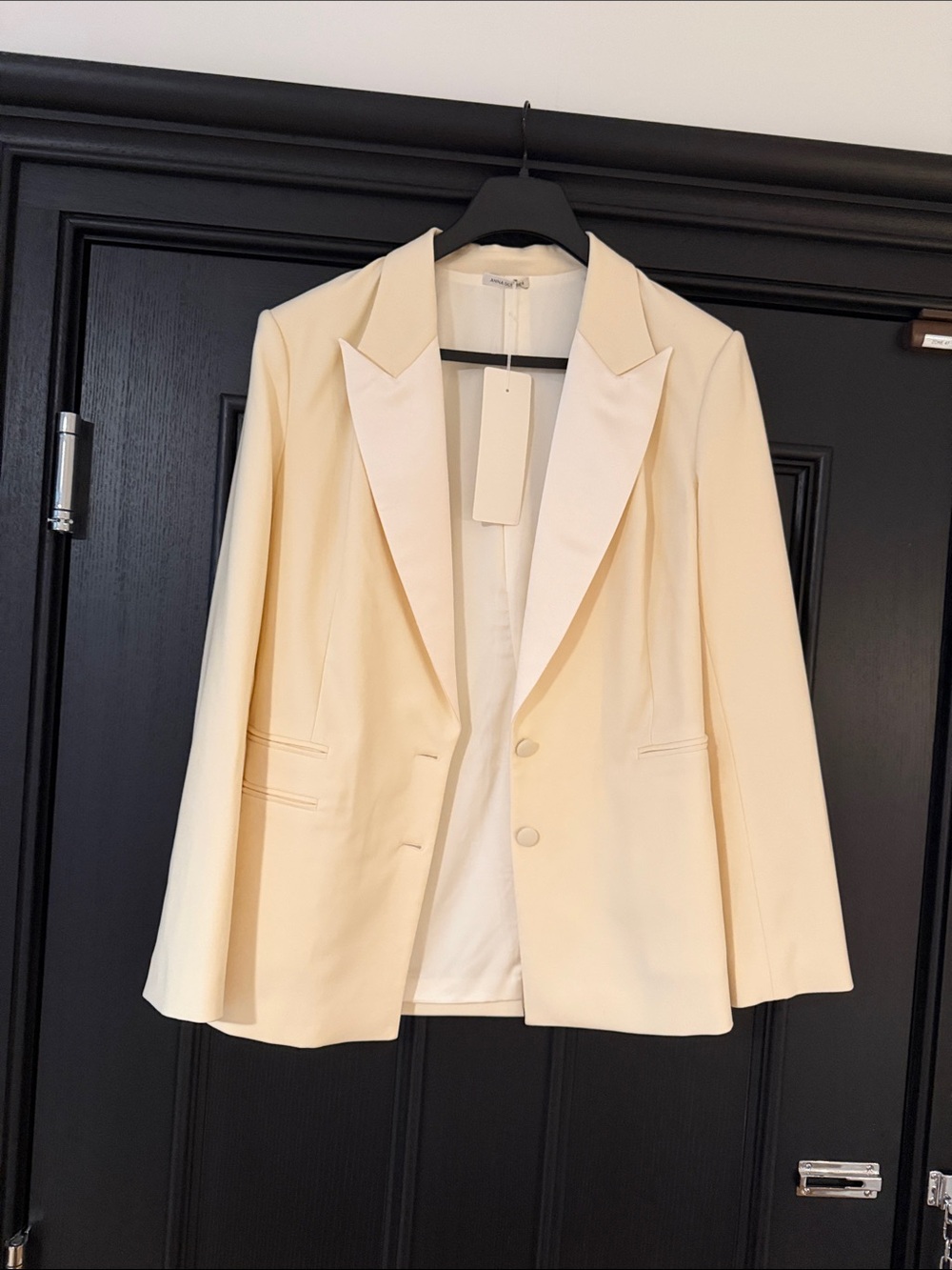 NWT Anna October Ivory Blazer with Satin Lapels